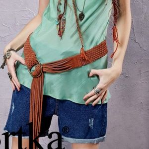 Artka Exclusive Leather Suede Fringe Belt